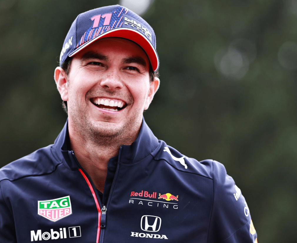 包含雷诺车队鏖战红牛车队,佩雷兹惊艳四座的词条 包含雷诺车队鏖战红牛车队,佩雷兹惊艳四座的词条