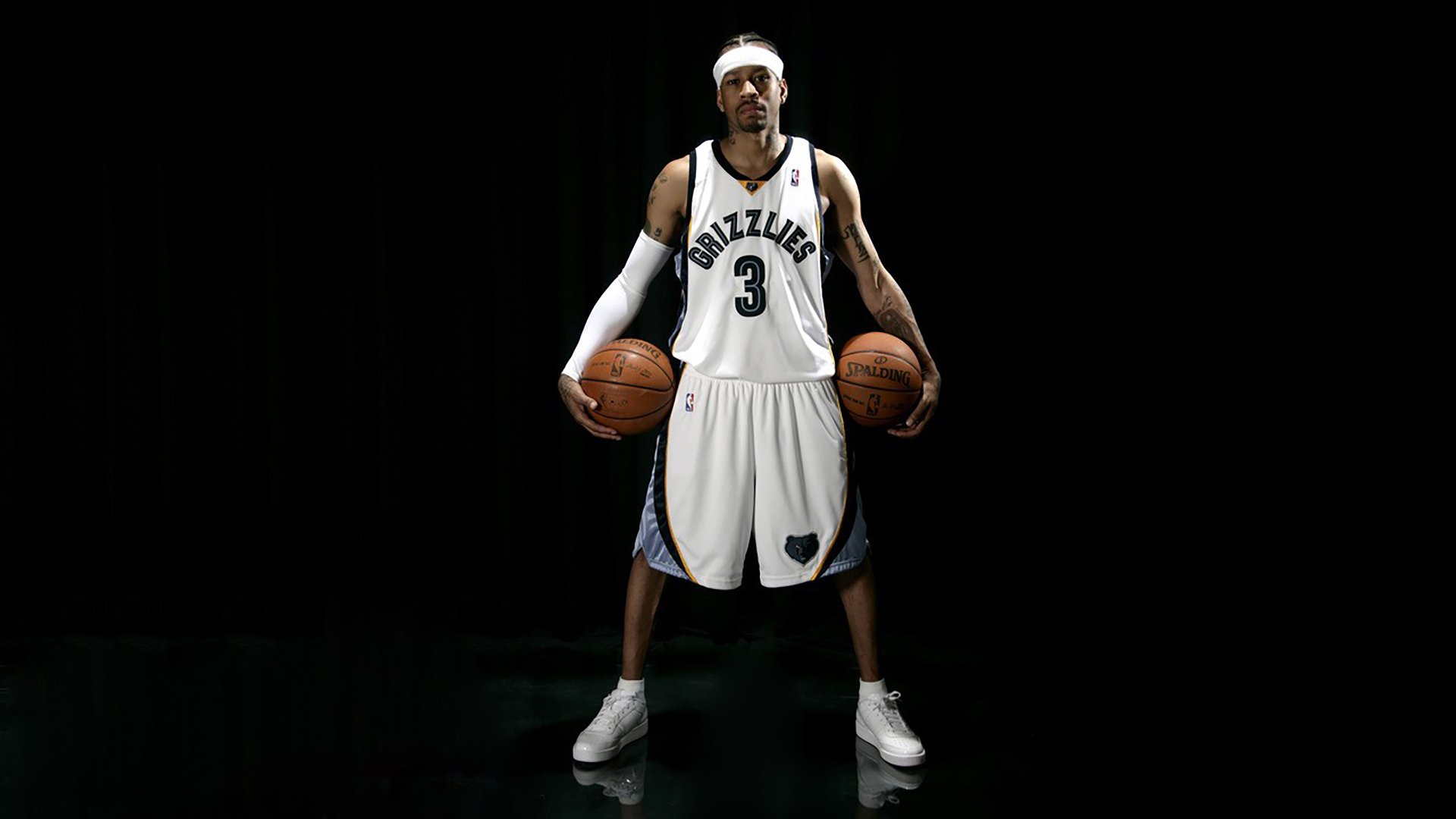 莱万爆发与新西兰奇迹，足球世界里的唯一性证明